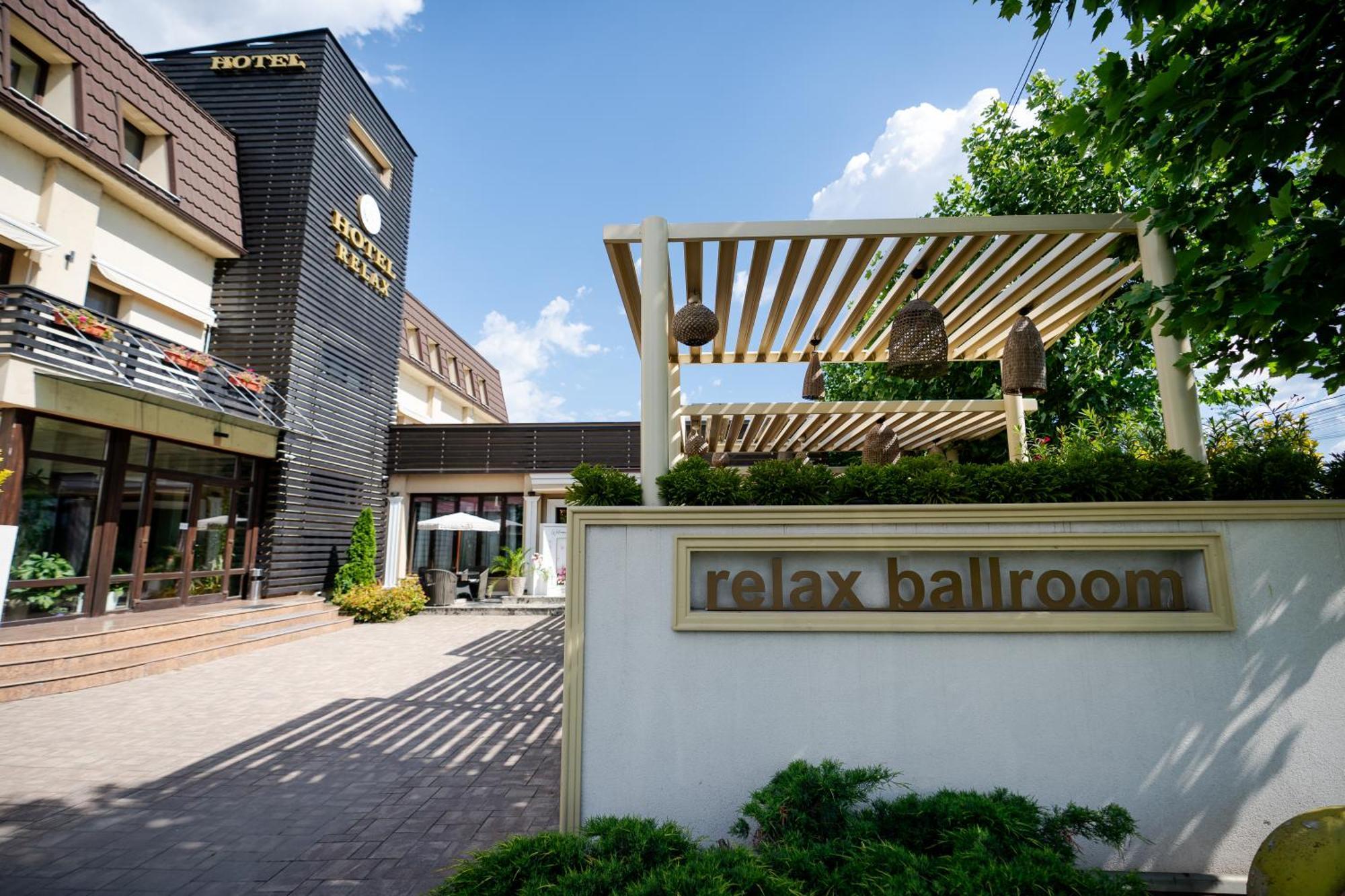 Hotel Relax Craiova Exterior foto